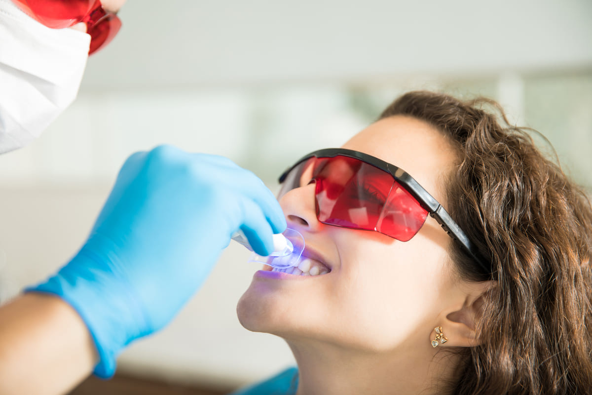Clareamento dental em Campinas | Dra. Shirlene Oliveira Dentista Especialista